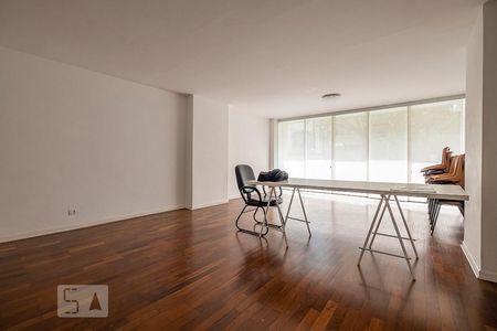 Apartamento para alugar com 105m², 3 quartos e 1 vagaSalão de Festas
