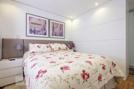 Suíte de apartamento para alugar com 3 quartos, 105m² em Pinheiros, São Paulo