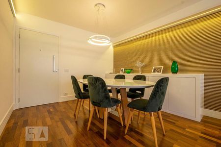 Sala de apartamento para alugar com 3 quartos, 105m² em Pinheiros, São Paulo