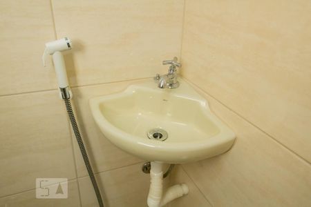 Apartamento à venda com 130m², 3 quartos e 1 vaga Apartamento à venda com 130m², 3 quartos e 1 vagabanheiro de serviço
