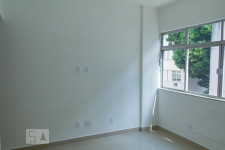 Apartamento à venda com 130m², 3 quartos e 1 vaga Apartamento à venda com 130m², 3 quartos e 1 vagaquarto 3
