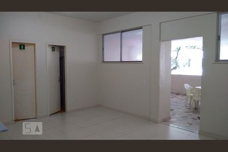 Apartamento à venda com 130m², 3 quartos e 1 vaga Apartamento à venda com 130m², 3 quartos e 1 vagaÁrea Comum