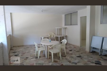 Apartamento à venda com 130m², 3 quartos e 1 vaga Apartamento à venda com 130m², 3 quartos e 1 vagaSalão de Festa