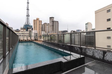 Studio para alugar com 33m², 1 quarto e sem vagaPiscina