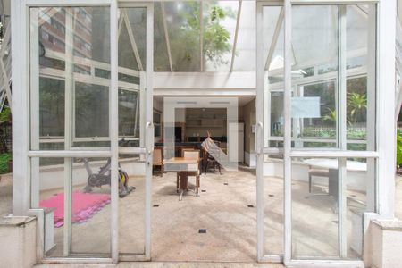 Apartamento para alugar com 45m², 1 quarto e 1 vagaÁrea comum - Churrasqueira