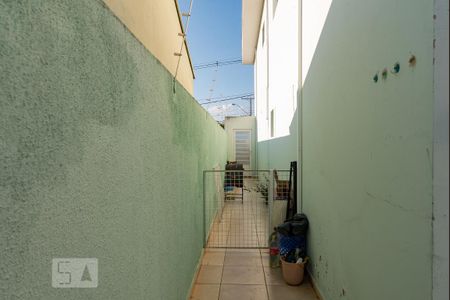 Corredor Externo de casa para alugar com 3 quartos, 114m² em Parque Jambeiro, Campinas
