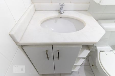 Apartamento à venda com 65m², 3 quartos e 1 vaga Apartamento à venda com 65m², 3 quartos e 1 vagaBanheiro da Suíte