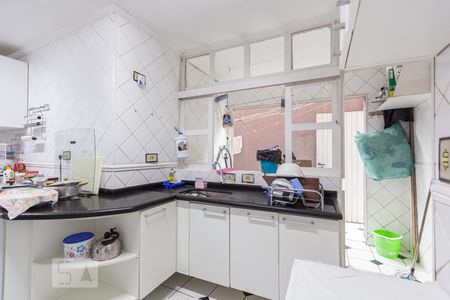 Casa à venda com 246m², 4 quartos e 2 vagasCozinha