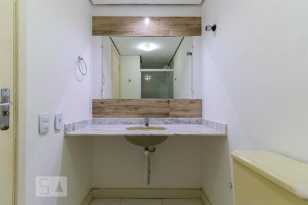 Banheiro de kitnet/studio para alugar com 1 quarto, 38m² em Botafogo, Campinas