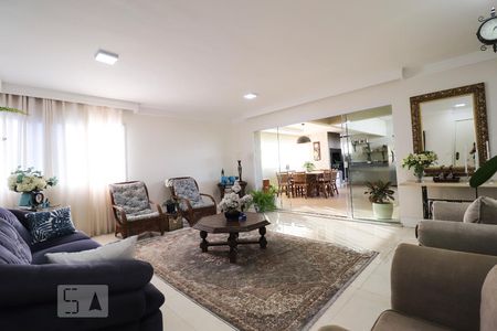 Sala de apartamento para alugar com 4 quartos, 310m² em Setor Oeste, Goiânia