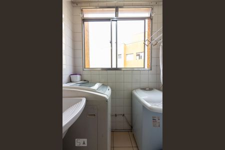 Apartamento à venda com 60m², 2 quartos e 1 vagaÁrea de Serviço