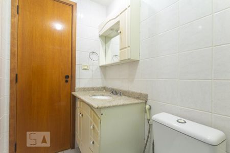 Apartamento para alugar com 65m², 2 quartos e 1 vaga Apartamento para alugar com 65m², 2 quartos e 1 vagaBanheiro