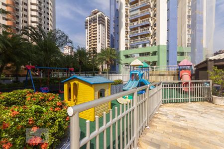 Apartamento para alugar com 65m², 2 quartos e 1 vaga Apartamento para alugar com 65m², 2 quartos e 1 vagaPlayground