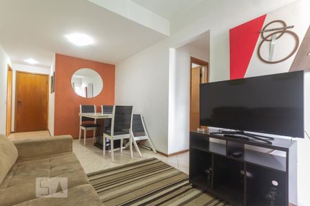 Sala de apartamento para alugar com 2 quartos, 65m² em Barra da Tijuca, Rio de Janeiro
