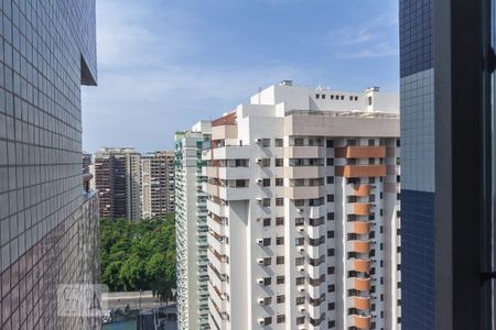 Apartamento para alugar com 65m², 2 quartos e 1 vaga Apartamento para alugar com 65m², 2 quartos e 1 vagaVista