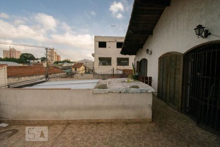 Casa à venda com 330m², 4 quartos e 8 vagasvaranda