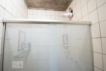 Casa à venda com 330m², 4 quartos e 8 vagasBanheiro