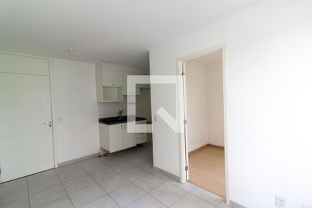 Sala de apartamento para alugar com 2 quartos, 34m² em Jurubatuba, São Paulo