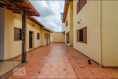 Casa para alugar com 300m², 4 quartos e 3 vagasÁrea Externa