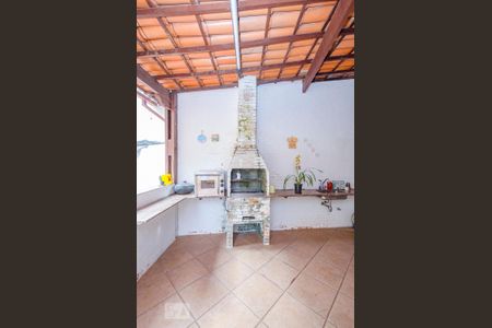 Casa para alugar com 300m², 4 quartos e 3 vagasÁrea Externa