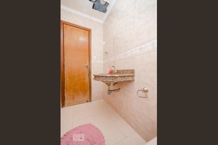 Casa para alugar com 300m², 4 quartos e 3 vagasLavabo