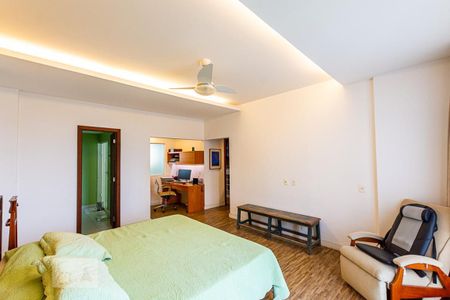 Apartamento à venda com 350m², 4 quartos e 3 vagasSuite master