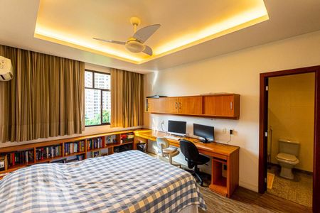 Apartamento à venda com 350m², 4 quartos e 3 vagasSuite 1