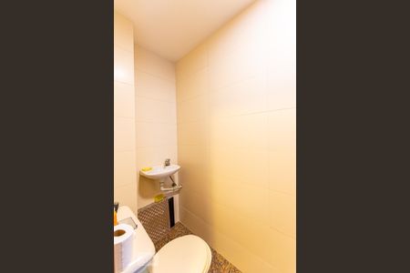 Apartamento à venda com 350m², 4 quartos e 3 vagasBanheiro de Serviço