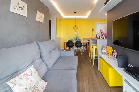 Sala de apartamento à venda com 2 quartos, 66m² em Presidente Altino, Osasco