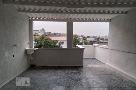Casa para alugar com 115m², 2 quartos e sem vagaÁrea de Serviço