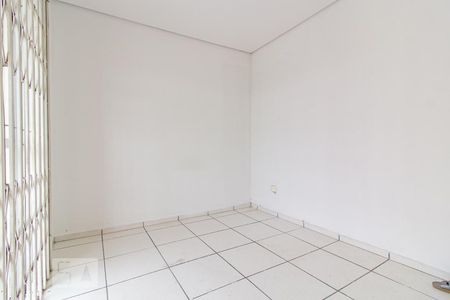 Quarto 1 de casa para alugar com 4 quartos, 90m² em Uberaba, Curitiba