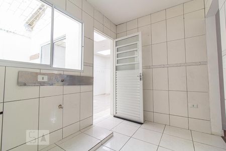 Casa para alugar com 90m², 4 quartos e 2 vagasCozinha