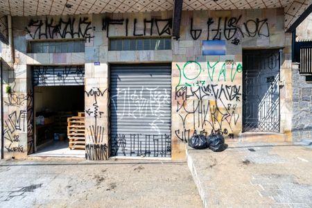 Casa à venda com 176m², 5 quartos e sem vagaFachada