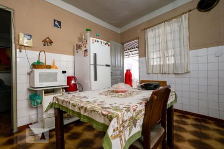 Casa à venda com 176m², 5 quartos e sem vagaCasa 1 - Cozinha