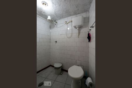 Casa à venda com 176m², 5 quartos e sem vagaCasa 2 - Banheiro