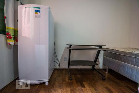 Sala/Cozinha de kitnet/studio para alugar com 1 quarto, 25m² em Cidade Universitária, Campinas