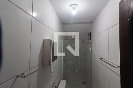 Banheiro de kitnet/studio para alugar com 1 quarto, 30m² em Chácara Santa Margarida, Campinas