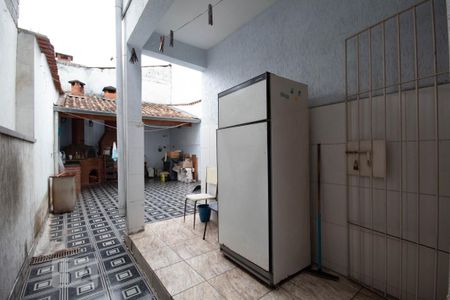 Casa à venda com 180m², 3 quartos e 2 vagas Casa à venda com 180m², 3 quartos e 2 vagasÁrea de Serviço e Churrasqueira