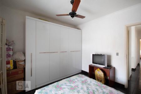 Casa à venda com 180m², 3 quartos e 2 vagas Casa à venda com 180m², 3 quartos e 2 vagasQuarto 3