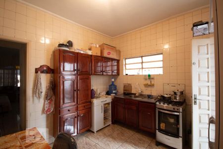Casa à venda com 180m², 3 quartos e 2 vagas Casa à venda com 180m², 3 quartos e 2 vagasCozinha