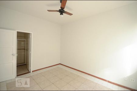 Apartamento à venda com 91m², 3 quartos e sem vagaSuíte