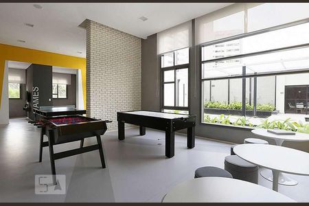 Apartamento para alugar com 50m², 1 quarto e 1 vagaÁrea comum - Salão de Jogos