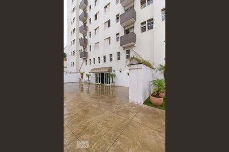 Apartamento à venda com 40m², 1 quarto e 1 vagaFachada