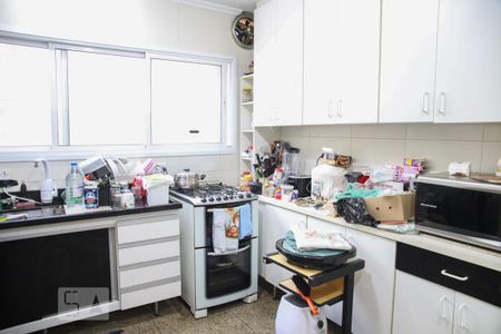 Cozinha de casa à venda com 4 quartos, 247m² em Rudge Ramos, São Bernardo do Campo