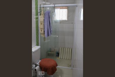 Casa à venda com 247m², 4 quartos e 2 vagasBanheiro Corredor