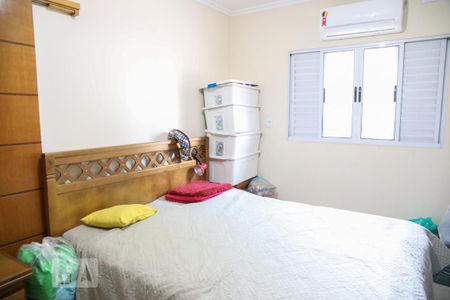 Suíte master de casa à venda com 4 quartos, 247m² em Rudge Ramos, São Bernardo do Campo