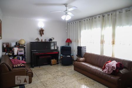 Sala de casa à venda com 4 quartos, 247m² em Rudge Ramos, São Bernardo do Campo