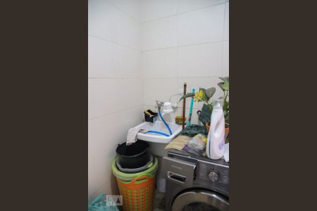 Casa à venda com 247m², 4 quartos e 2 vagasLavanderia