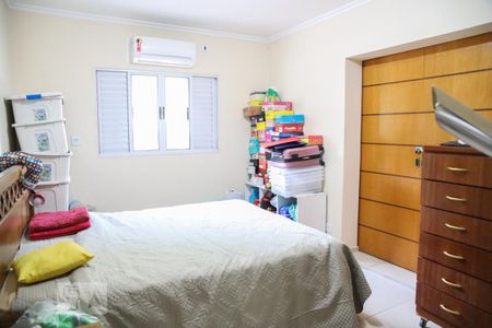 Suíte master de casa à venda com 4 quartos, 247m² em Rudge Ramos, São Bernardo do Campo