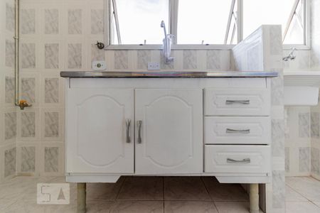 Apartamento à venda com 53m², 1 quarto e sem vaga Apartamento à venda com 53m², 1 quarto e sem vagaCozinha - Armários